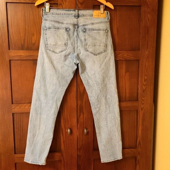 PacSun Slim Taper Jeans 29x30 Light Wash - Picture 7 of 7